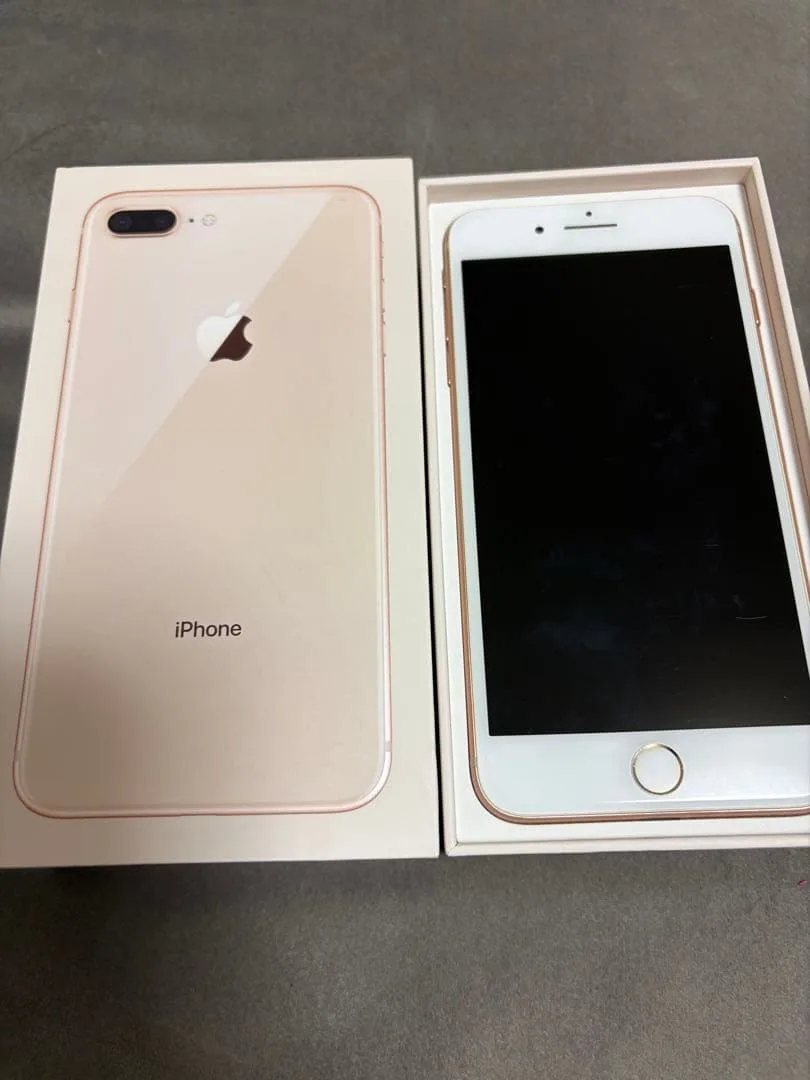 Apple iPhone 8 Plus本体 ゴールド
