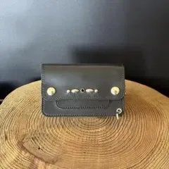 スタッズミドルトラッカーウォレット