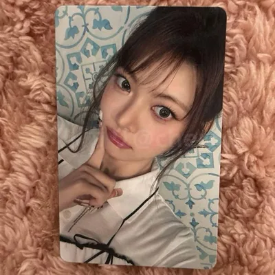 LESSERAFIM ウンチェ DIFFERENT weverse ラキドロ