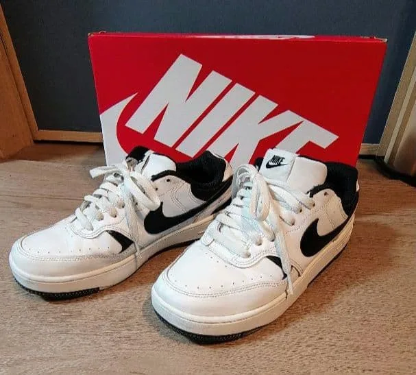 NIKEナイキ ガンマフォースGAMMA FORCE 26cmホワイト ブラック