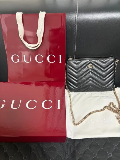GUCCI ショルダーバッグ ブラック