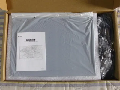 14インチ 3K モバイルモニター B140J 動作確認済みの美品
