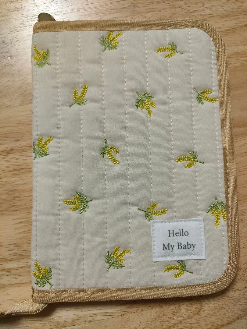 ミモザ刺繍 母子手帳ケース