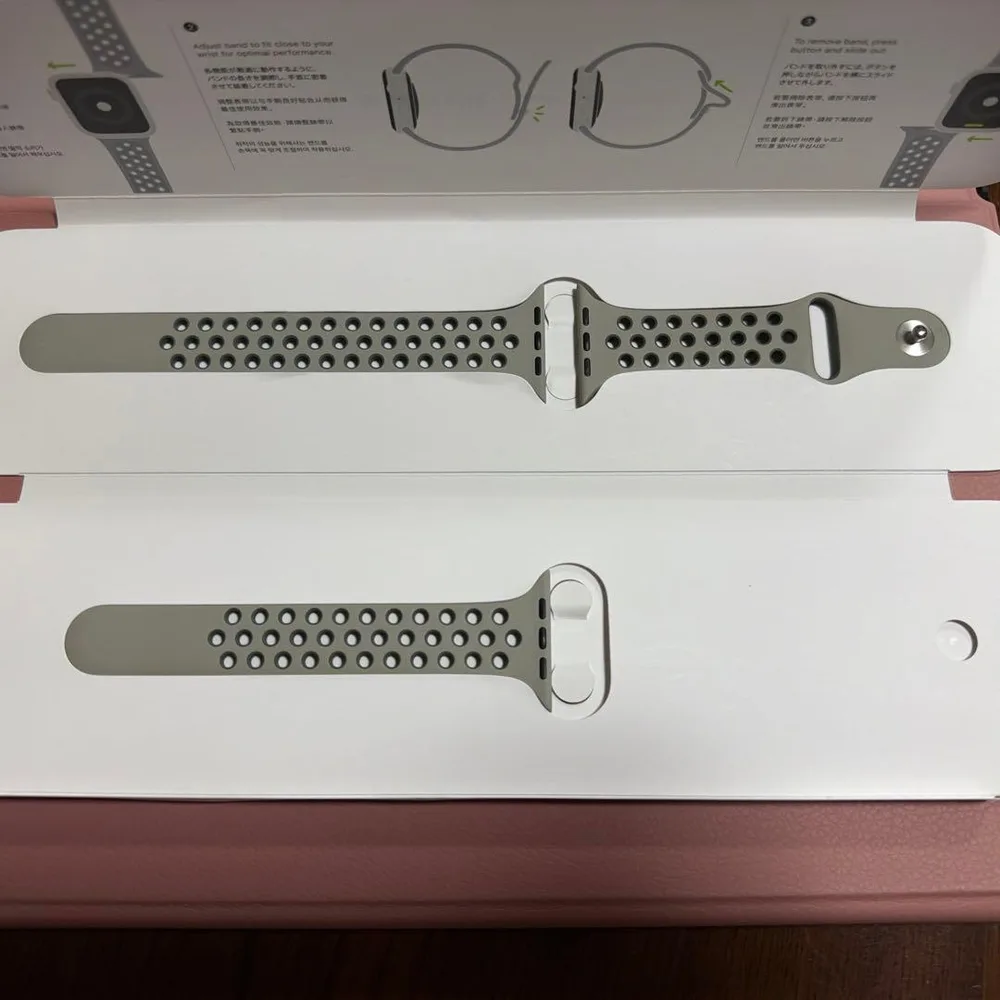 Apple Watch 44mm Nike スポーツバンド