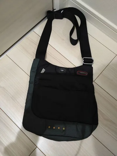 TUMI トゥミ ショルダーバッグ ブラック
