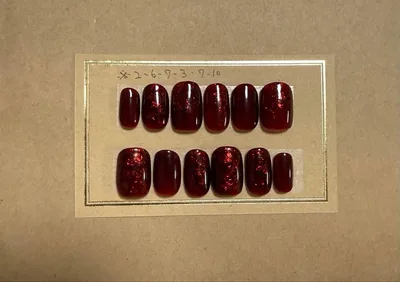 ネイルチップ ラウンド レッド 金箔