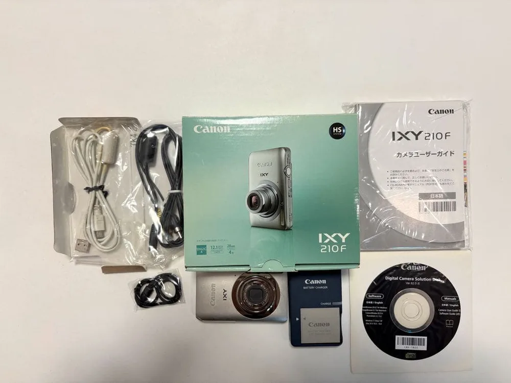 Canon IXY 210F デジタルカメラ 本体 中古品 付属品全て有り