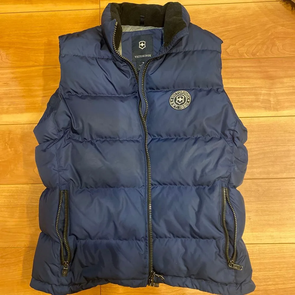 Victorinox ダウンベスト S ネイビー