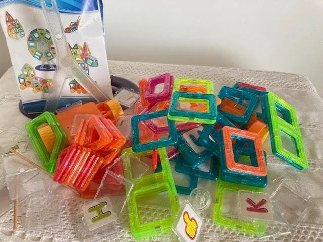 MINI MAGICAL MAGNET 知育玩具 マグネットブロック