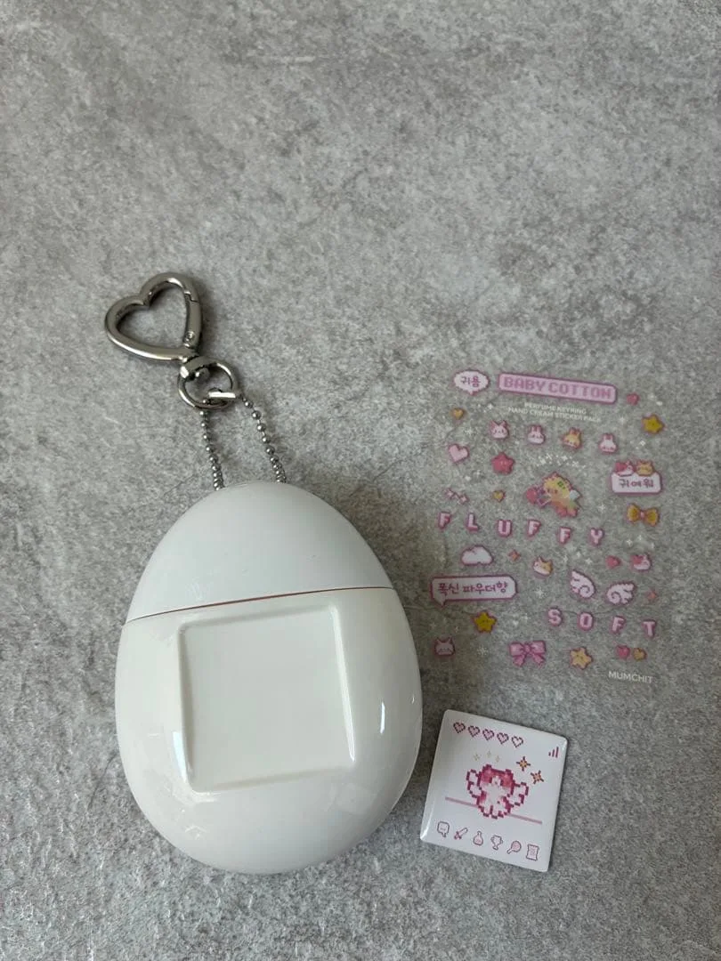 【未使用】mumchit パフュームキーリングハンドクリーム ベイビーコットン