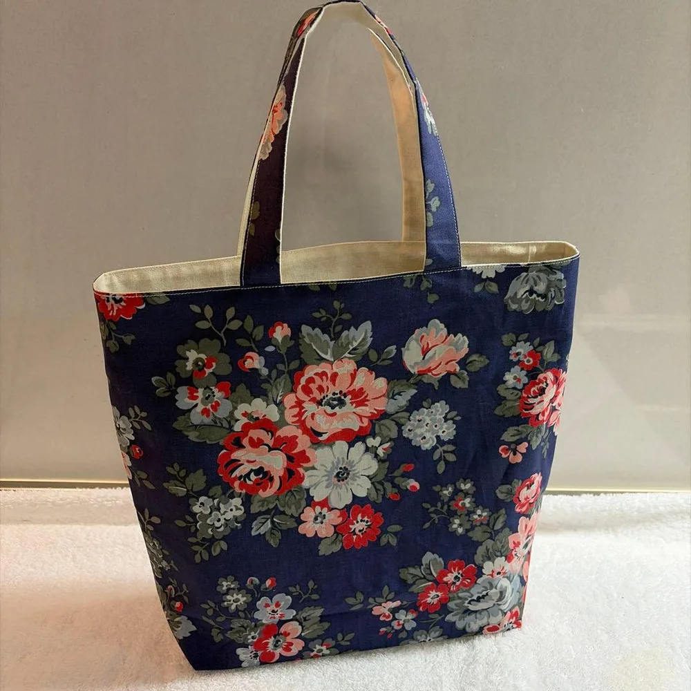 ハンドメイド トートバッグ Cath Kidston 生地使用