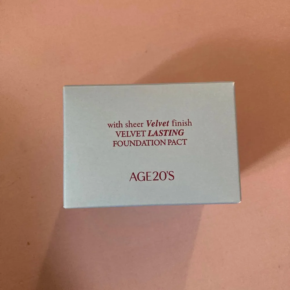 AGE20'S VELVET LASTING FOUNDATION PACT19