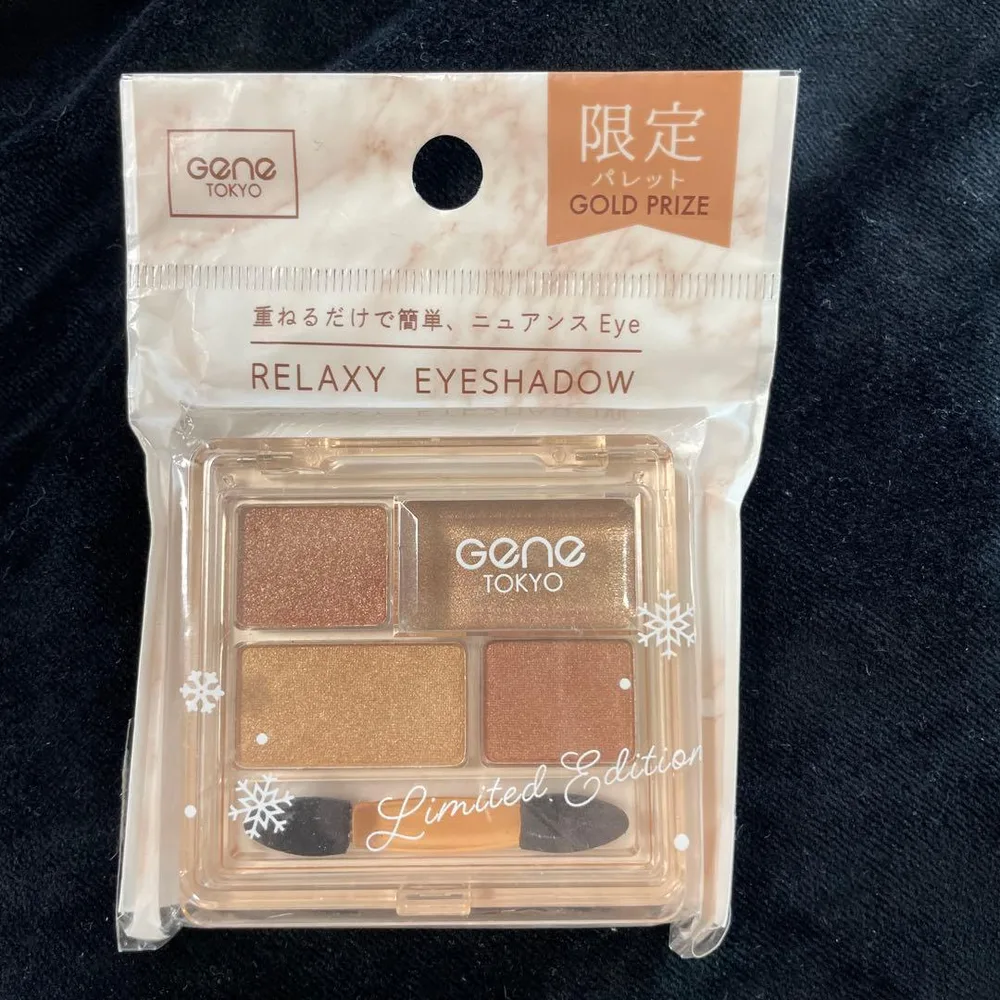 GENE TOKYOリラクシーアイシャドウパレット冬季限定色GOLDPRIZE