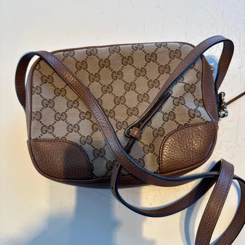 GUCCI ショルダーバッグ GG柄 ブラウン