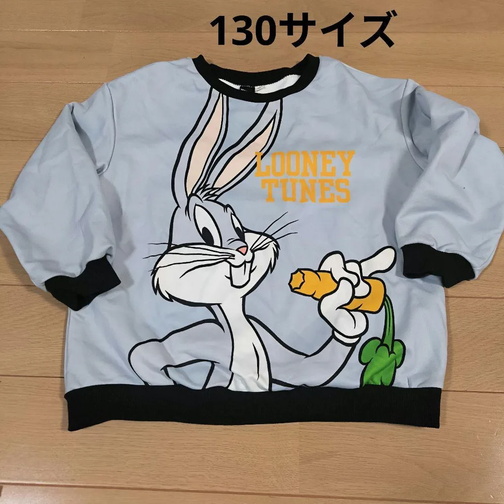 LOONEY TUNES バックスバニー トレーナー 130サイズ