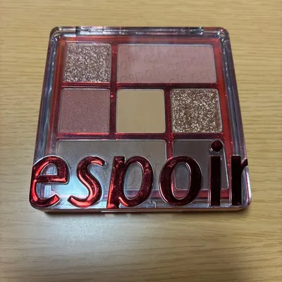 espoir アイシャドウパレット