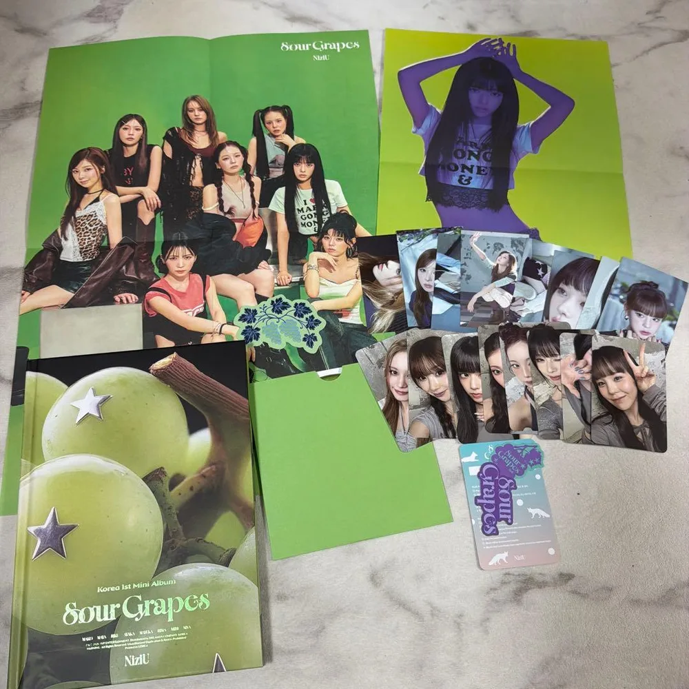 NiziU CD SourGrapes 韓国 grapever ポスター リマ
