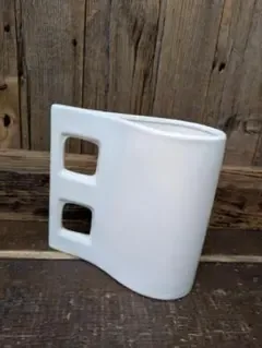 ホワイト 陶器 フラワーベース 花瓶 幾何学デザイン 北欧テイスト