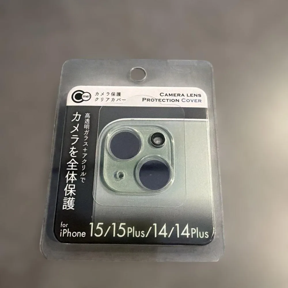 iPhone 15/15 Plus/14/14 Plus用 カメラ保護カバー