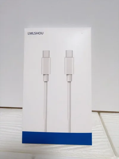 【新品未使用】USB Type-C to Type-C ケーブル ホワイト