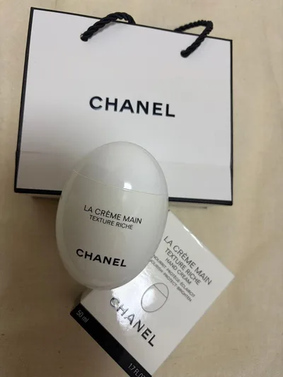 CHANEL ラ クレーム マン テクスチャー リッシュ