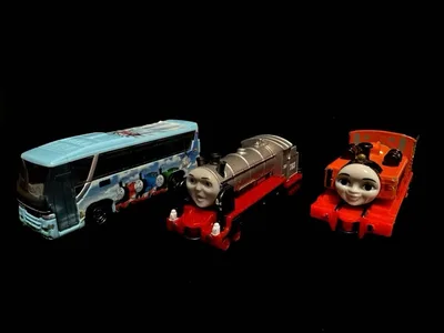 トミカ きかんしゃトーマス 3台セット ニア マーリン バス