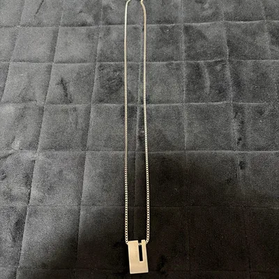 Calvin Klein ネックレス シルバーカラー