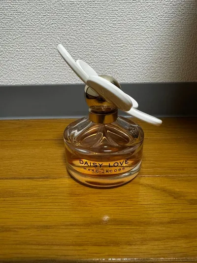 MARC JACOBS DAISY LOVE 100ml 香水