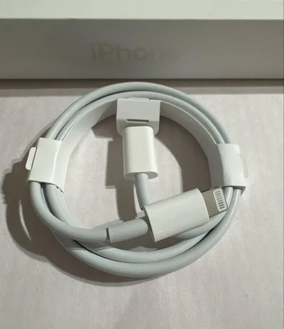 【Apple 純正品】iPhone TypeC-Lightningケーブル