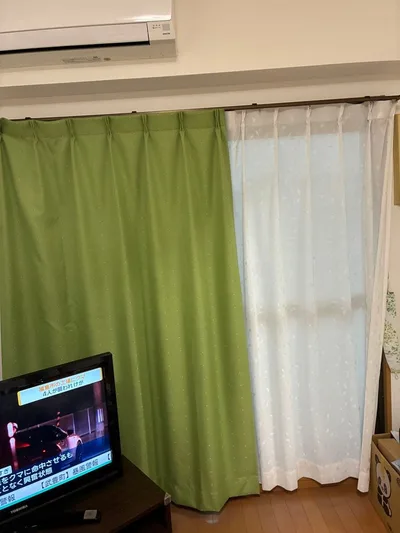 ドレープカーテン グリーン ドット柄