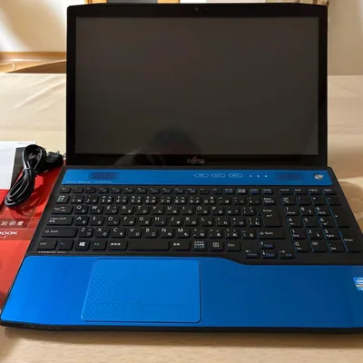 富士通 ノートパソコン本体LIFEBOOK AH77/H ブルー
