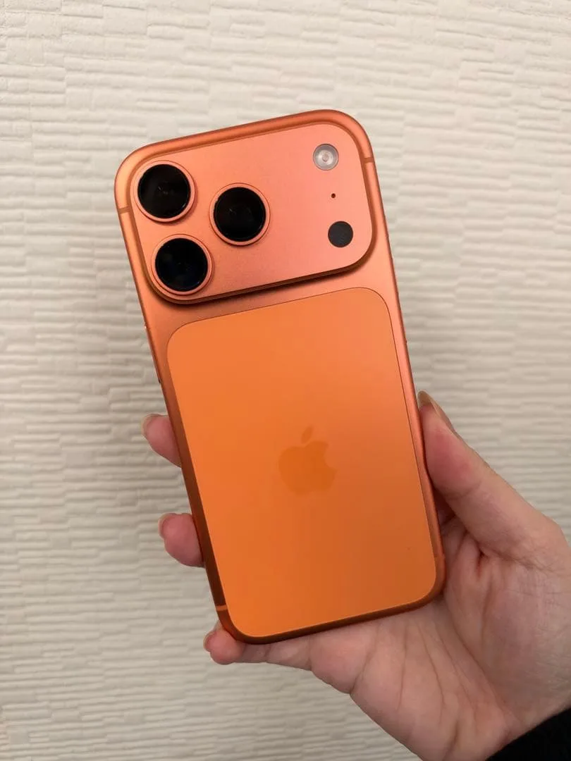 【美品】iPhone 17 Pro コズミックオレンジ 256GB