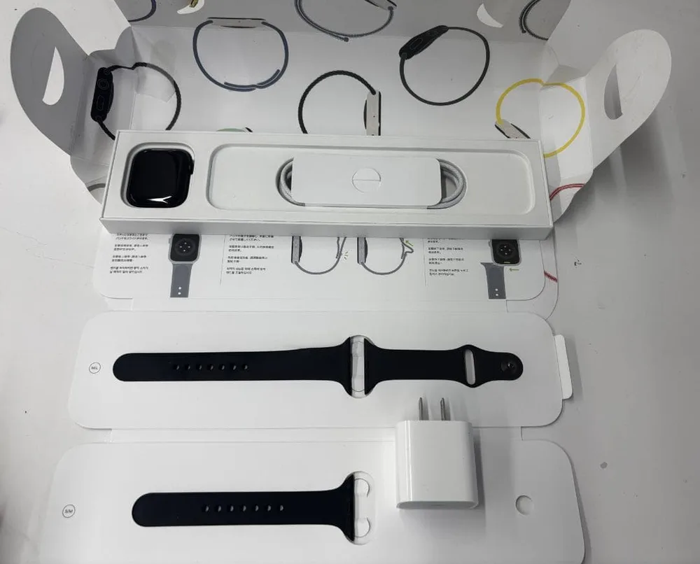 Apple Watch SE 第2世代 44mm GPS MNK03 アダプタ付