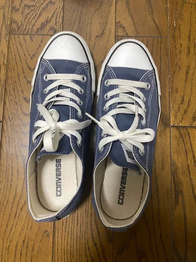 CONVERSE รองเท้าผ้าใบส้นเตี้ย สีกรมท่า