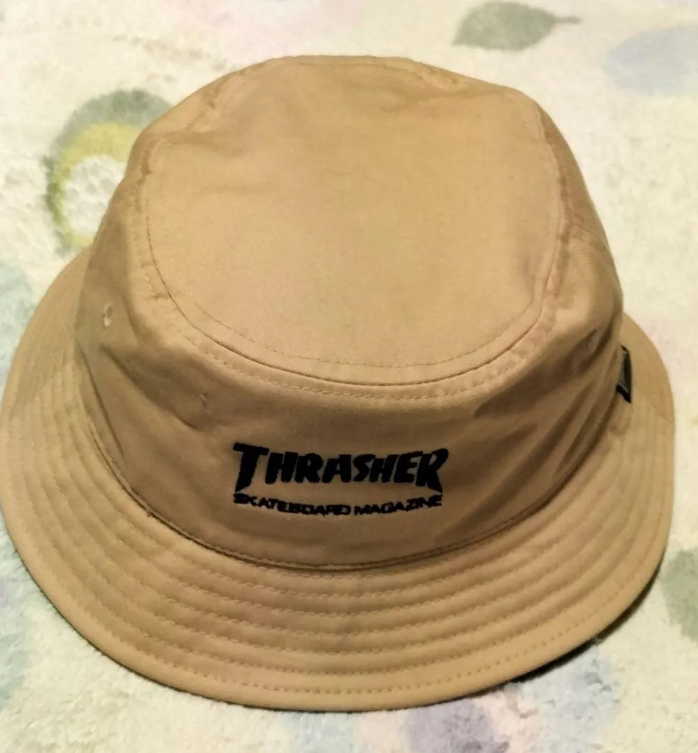 THRASHER バケットハット ベージュ 54cm