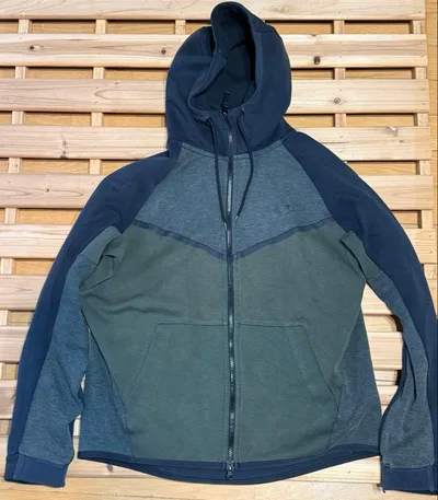NIKE tech フリース パーカー XL 赤タグ 希少 swag