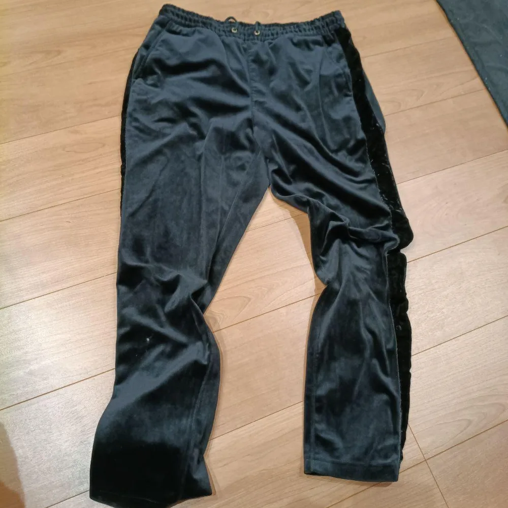 FRED PERRY ベロア トラックパンツ ブラック