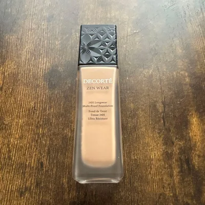 DECORTÉ ゼン ウェア ステイ B6 ファンデーション