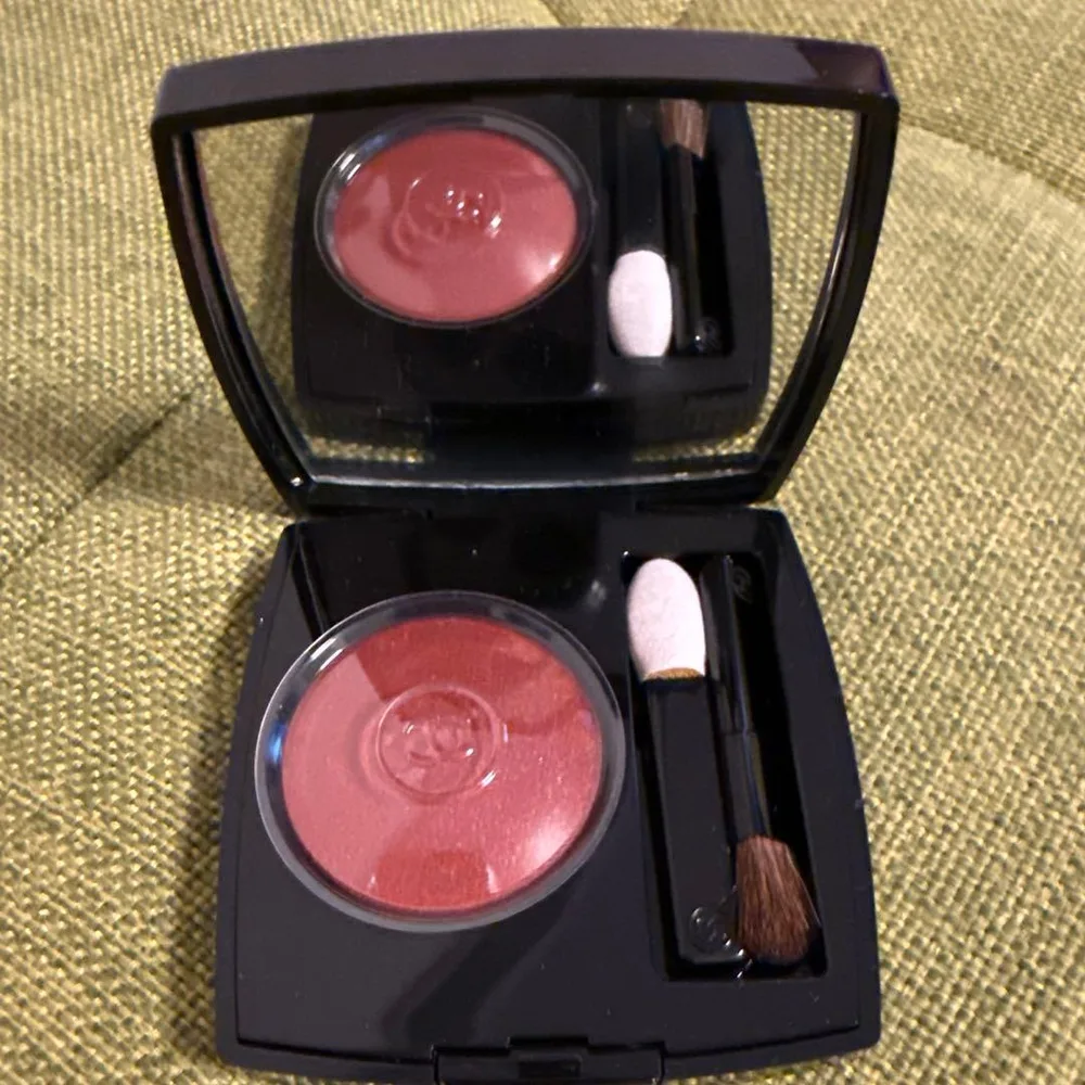 CHANEL オンブル プルミエール プードゥル 36 デゼール ルージュ