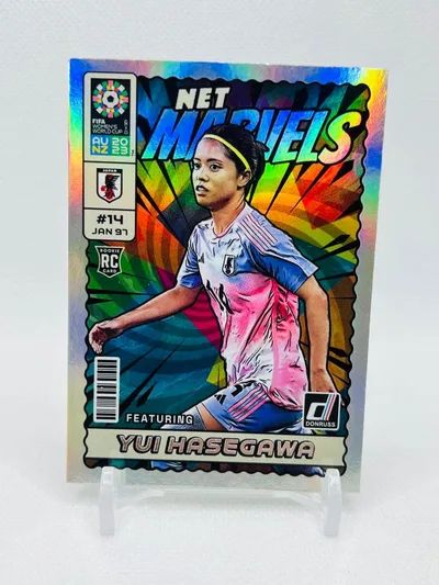 2023 Panini WOMENS キラRC Net Marvels 長谷川唯