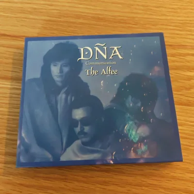 การสื่อสาร DNA ของ ALFEE