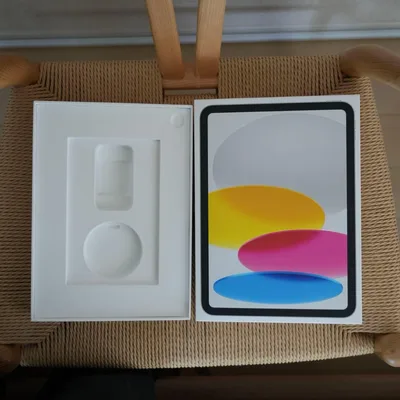 【空箱のみ】iPad 第10世代 シルバー 純正箱|付属品あり