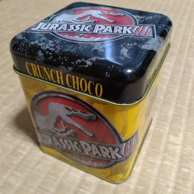 Jurassic Park III 空き缶 クランチチョコ缶