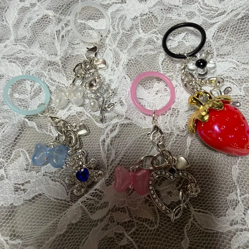 ☆限定☆ハンドメイド 目印チャーム 4点セット