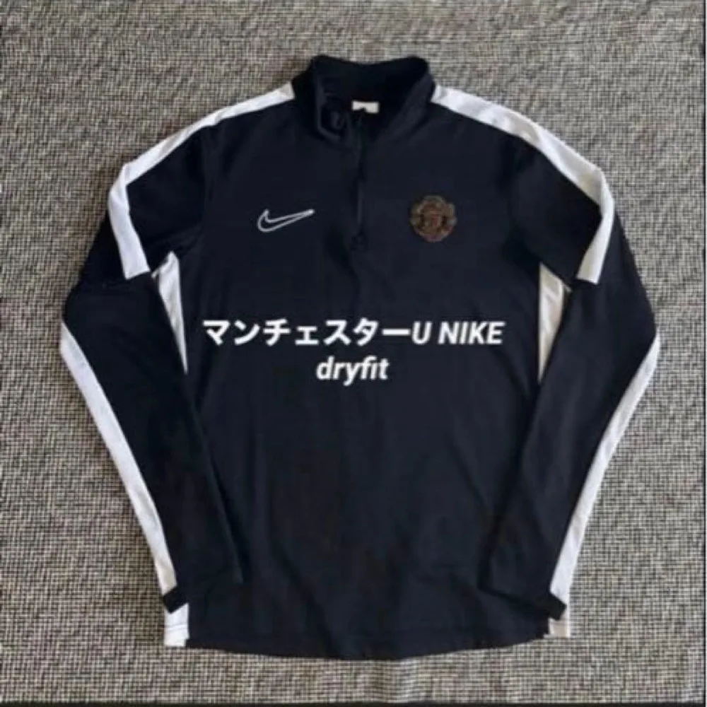 マンチェスターユナイテッド nike 長袖 トレーニングウェア ドリルトップ