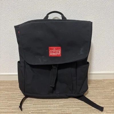 Manhattan Portage ブラックバックパック(A4サイズ収納可)