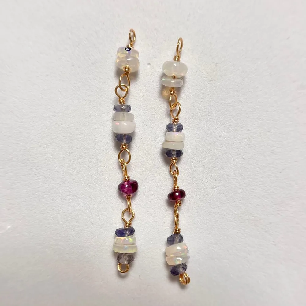 天然石 オパール アイオライト チャーム ピアス イヤリング ガーネット