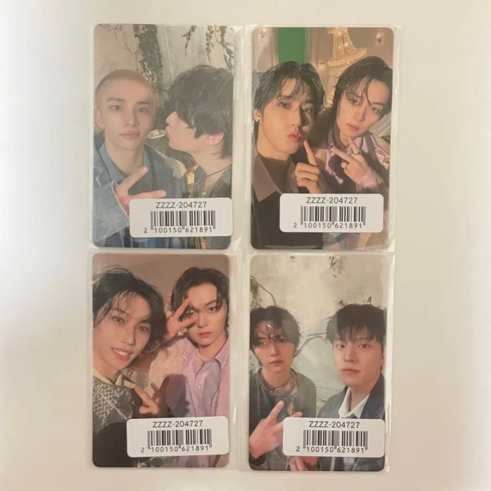 Stray Kids Skiz Hollow Unit Trading Card Reno Set