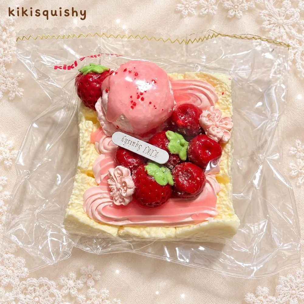 【大人気】kikisquishy アイスといちごとチェリーの腹筋パン とろり