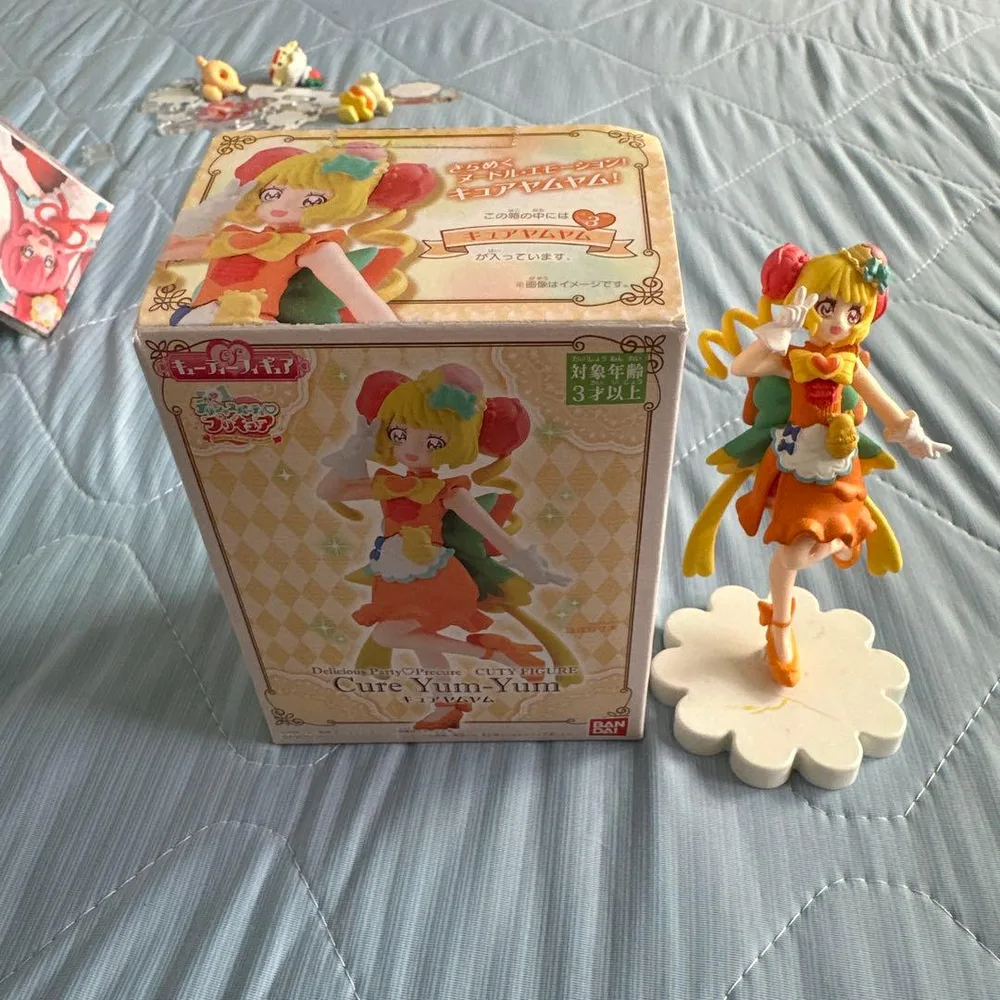 ปาร์ตี้อร่อย Precure Cure Yum Yum ฟิกเกอร์พร้อมกล่อง